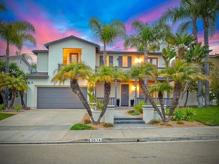 1574  Maritime Dr Carlsbad CA 92011